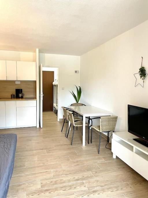 Joli Studio Cosy De 31 M2 Bord De Mer Acces Pmr 4Personnes 拉西约塔 外观 照片